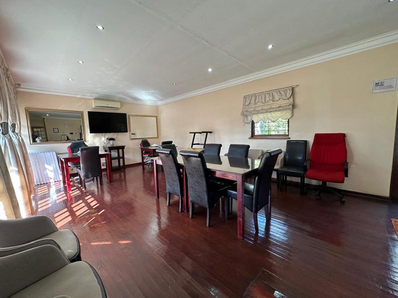 To Let Commercial Property for Rent in Mthata Eastern Cape